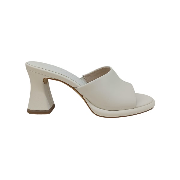 Γυναικείο mule Tamaris