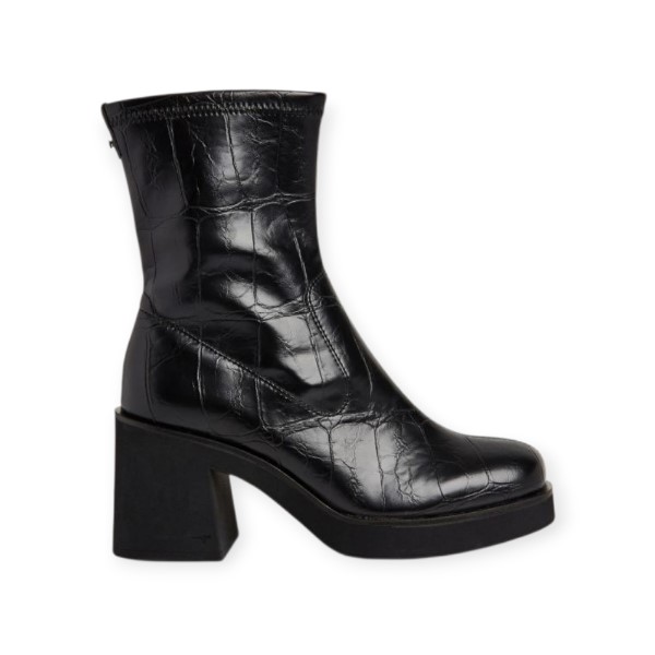 Γυναικείο μποτάκι Tamaris