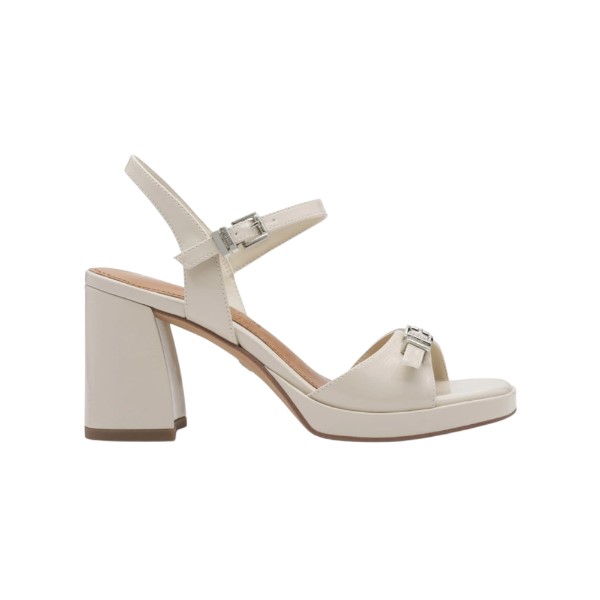 Γυναικείο πέδιλο Tamaris